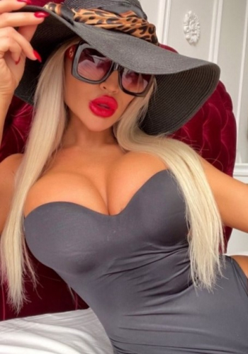 Индивидуалка СПб Ната Блондинка c 4 размером груди у метро Парк Победы Санкт-Петербург Фото-3